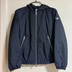 超美品PRADAプラダ ナイロンジャケット38レディース 三角ロゴフード付