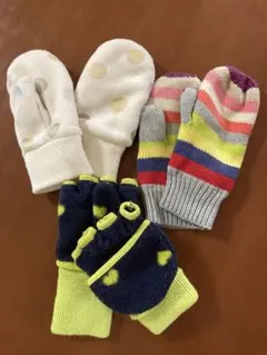 ベビーギャップ　手袋3つセット