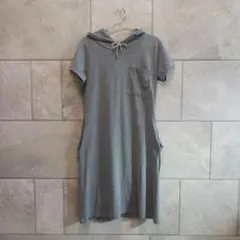 【格安】グレー フード付き カットソーワンピース S、Mサイズ相当