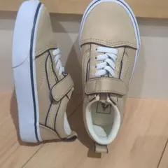 Item thumbnail for item f1dd5f11-0ec7-4506-8859-4d36c1b07ded