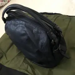 Carol J.  バッグ   《美品》のサムネイル