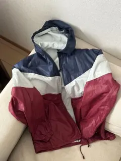 adidas CLUB ナイロンジャケット フード付き