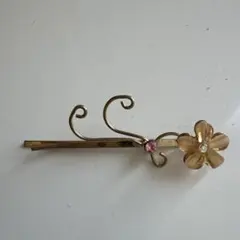 花モチーフ ヘアピン