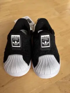 《週末限定値下げ！》【新品未使用】adidas スリッポン 12cm