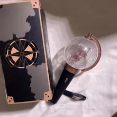 V.I STRONG PANDA HAND FAN ⭐️ スンリ ハンディファン - メルカリ
