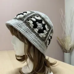 ハンドメイド　春夏　グラニースクエア　バケットハット　クロシェハット　ニット帽①