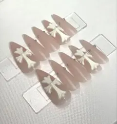 クロムネイル　ネイルチップ　韓国　シズニルック　十字架　y2k