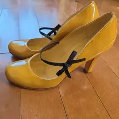 Kate Spade エナメルパンプス 　ベージュ 6 1/2Cのサムネイル