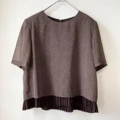 BEPRECIOUS（9AR）幾何学模様　プリーツレイヤード　トップス　ブラウン