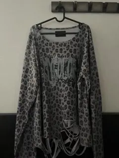 総柄ラインストーングラフィックロンT