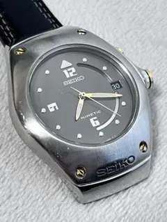 稼働・美品・希少】SEIKO Kinetic 5M42-0E30／ブラック - メルカリ
