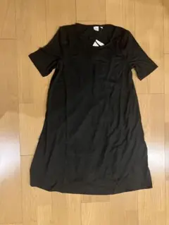 GAP新品未使用タグ付き ブラック ひざ丈ワンピース 半袖　XS