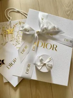 Dior ギフトボックス セット　リボン・ショッパー付き ホワイト