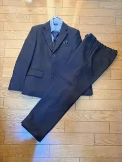 フォーマルスーツ 140ブラック卒業式男の子