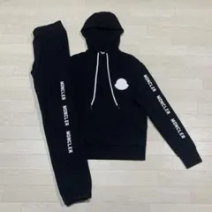 希少人気★ モンクレール　セットアップ　白ワッペン　パーカー　パンツ　5P200