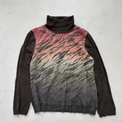 【美品】EVEX ニット タートルネック 総柄 44（F383）のサムネイル