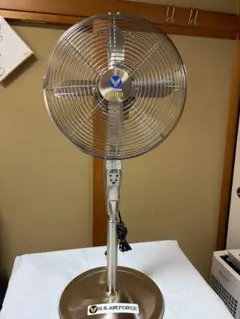 送料込・匿名配送】メタルリビング扇風機 ドウシシャ HIR-350 - メルカリ