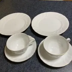 NARUMIファインチャイナペアデザートセット