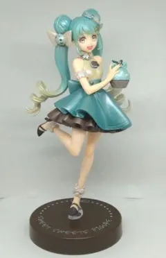 初音ミク　フィギュア