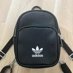 adidas アディダス バックパック ミニリュック ショルダーバッグ