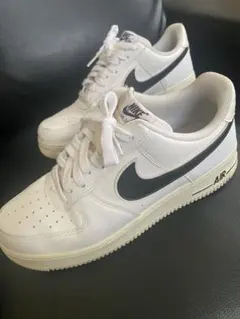 NIKE Air Force 1 ホワイト ブラックのサムネイル