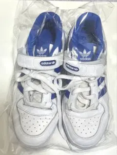 adidas フォーラムロー　23.5cm wht 白×青　FORUMLOW