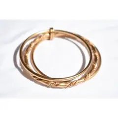 3連ゴールドバングル　ブレスレット