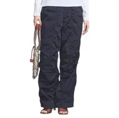 ほぼ新品！BEAUTY＆YOUTH　ナイロンシャンブレー スノーパンツ　ネイビー