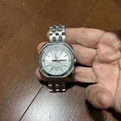 DIESEL メンズ 腕時計 シルバーカラー