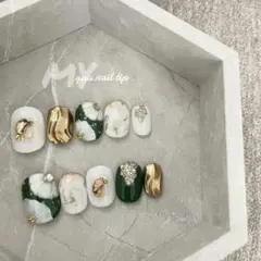 【No.77】フラワーデザイン　成人式　グリーン　ネイルチップ