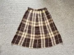 [マドモアゼルノンノン] フレアスカート