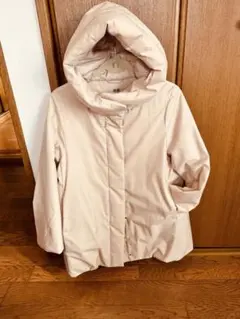 UNIQLO ベージュ ハイブリッド　ダウンジャケット