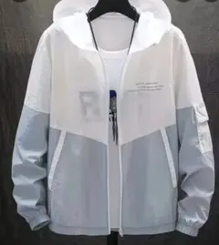 ホワイトグレー ナイロンジャケット フード付き