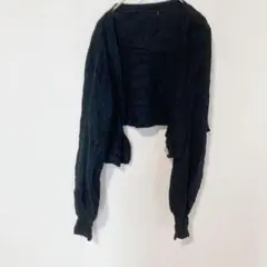 ブラック　黒色　ボレロ　カーディガン　羽織り　ショート丈　ワンピースと合わせて