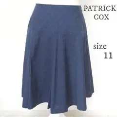 【PATRICK COX】チェック柄 フレア スカート 紺 11号のサムネイル