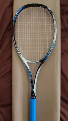 YONEX NEXIGA 50S