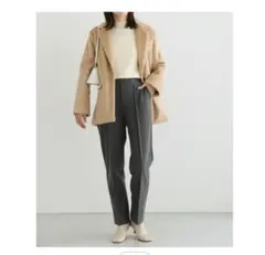 グレー　スラックス　丈短め