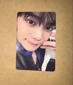 ZB1 ぜべワン　HERE&NOW Blu-ray 通常盤 封入トレカ　ギュビン