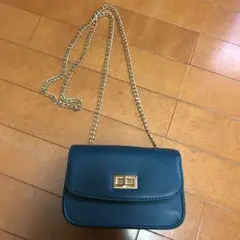 ショルダーバッグのサムネイル