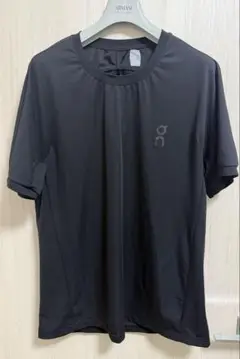 ON ブラック ランニングロゴ入　半袖　XXL