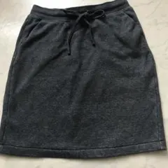 ユニクロ 裏起毛の暖かスカート M