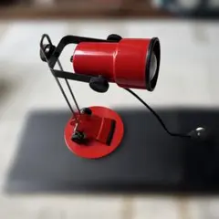 レトロ レッド スポットライトのサムネイル