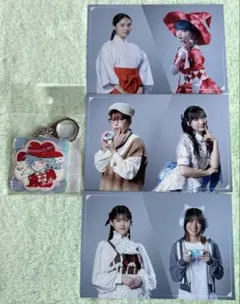 AKIBA LOST キラキラアクリルキーホルダーとポストカード⚠️3枚⚠️のセット