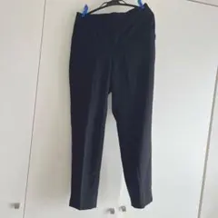 Banana Republic 黒パンツ 2