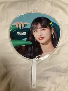 TWICE うちわ・モモ