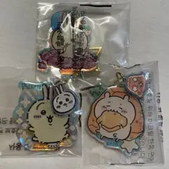 韓国限定　ちいかわ アクリルキーホルダー うさぎ
