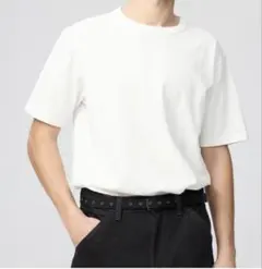 ユニクロ　クルーネックTシャツ