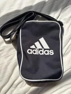 adidas ショルダーバッグ 黒