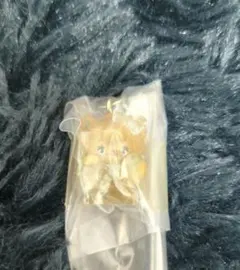 ガチャガチャ　mikko characters めじるしアクセサリー　ラテ