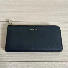 FURLA ブラック　長財布